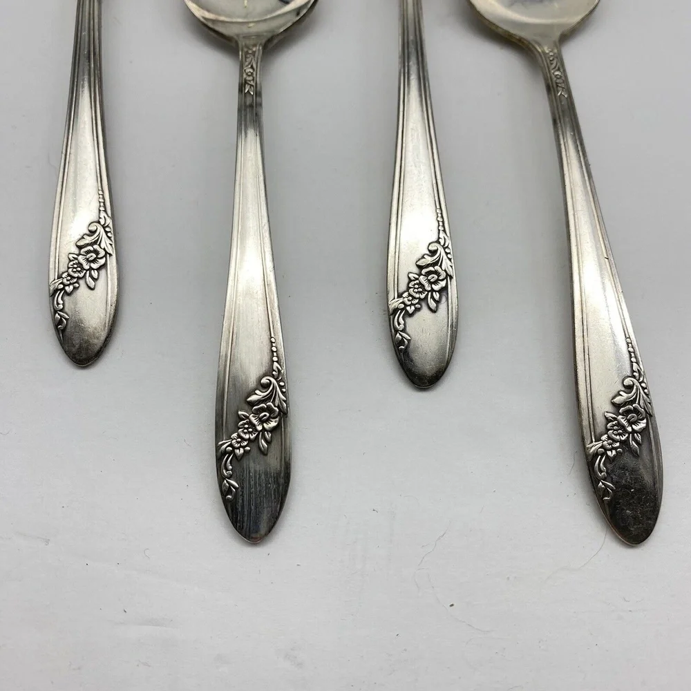 Oneida set four