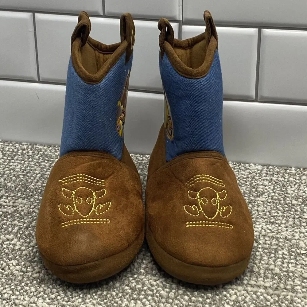 N/A slipper boots