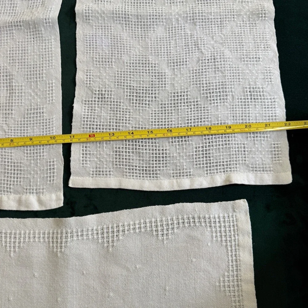 N/A vintage linen
