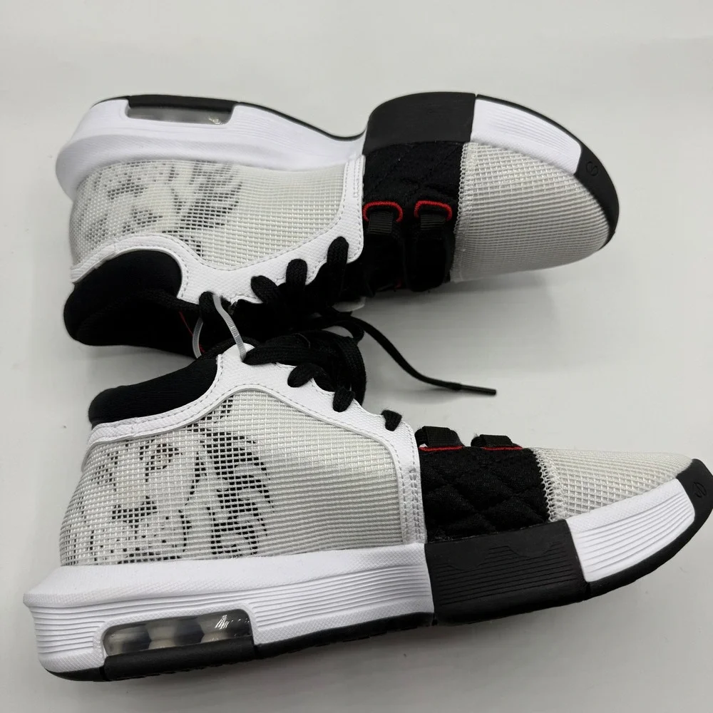 Nike lebron witness
