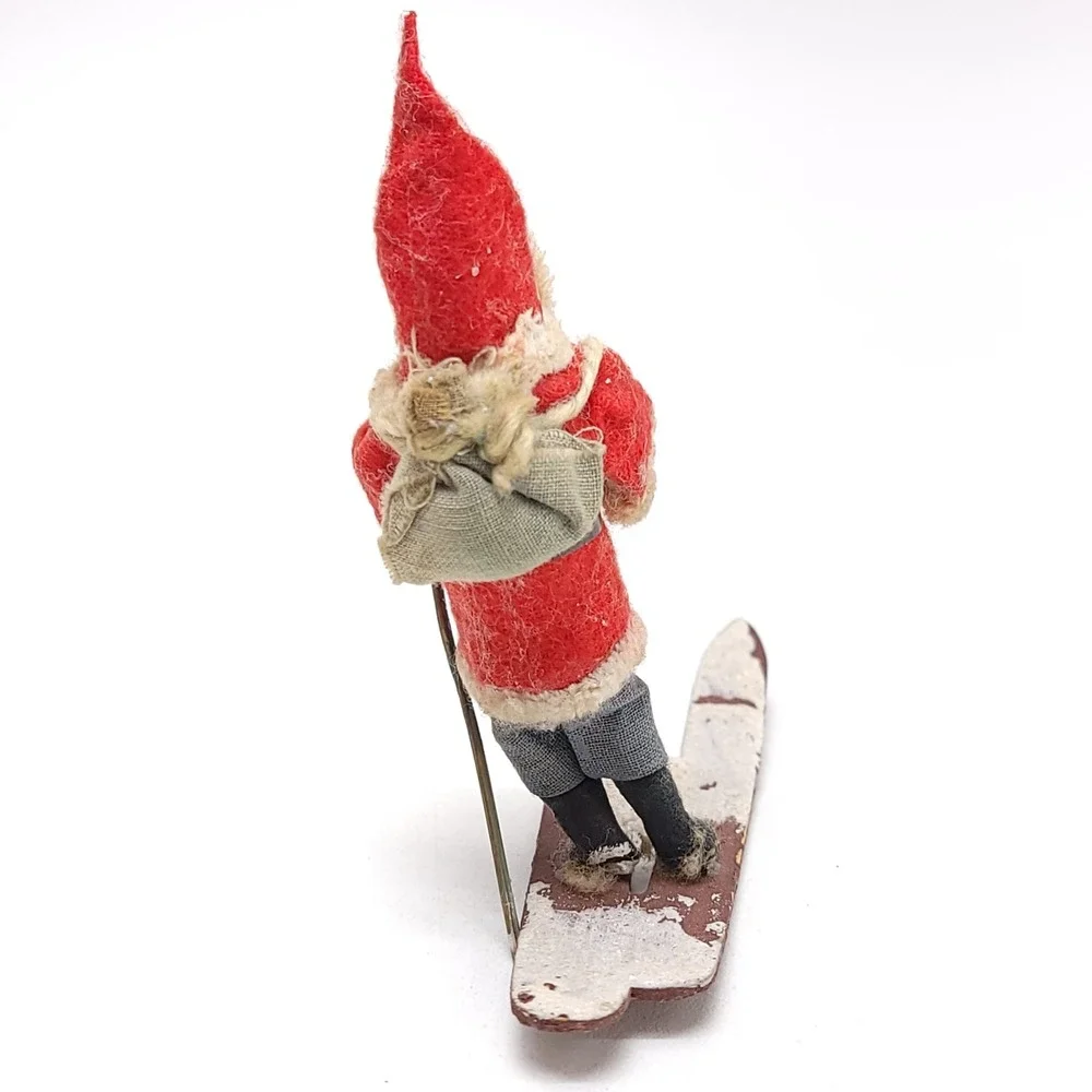 Unbranded vintage miniature