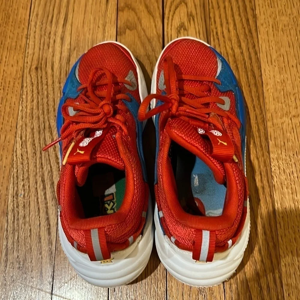 Mario Bros pumas super Mario 64 RS Dramers snickers Red.