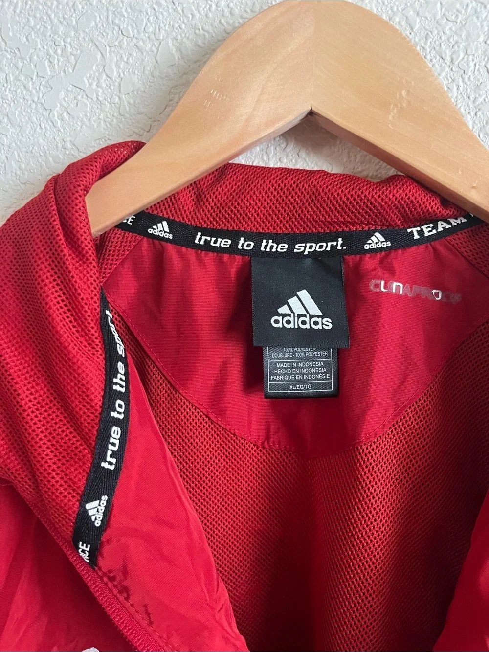 adidas sporty red