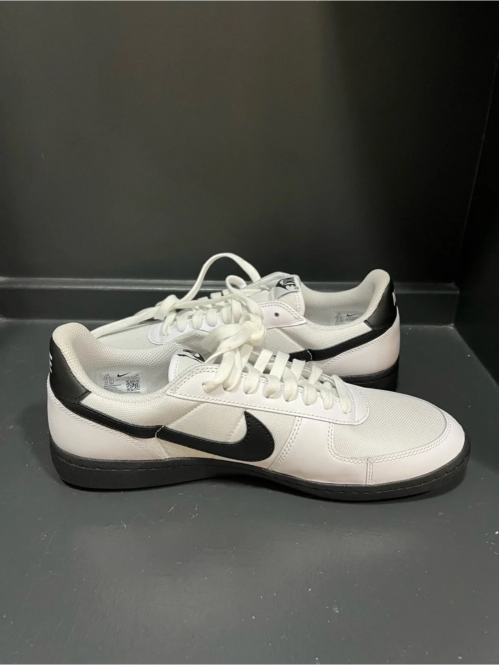 Nike field general