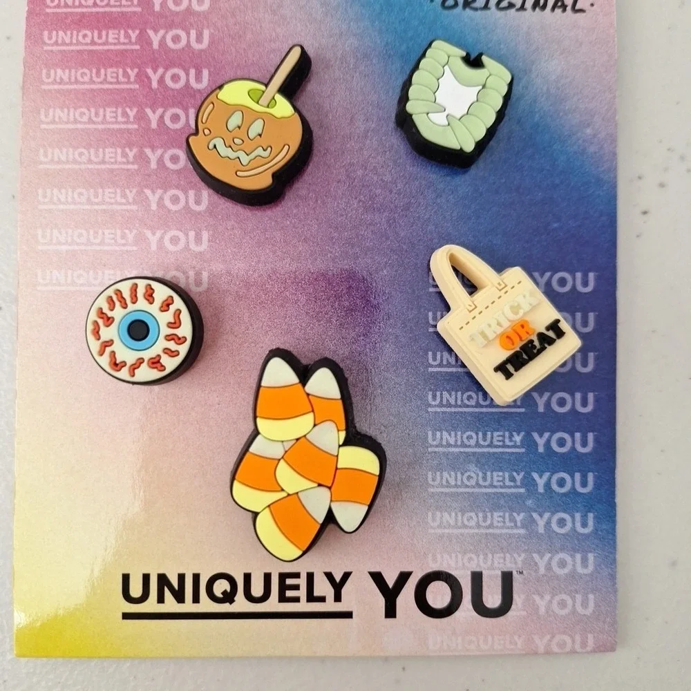 CROCS charms jibbitz