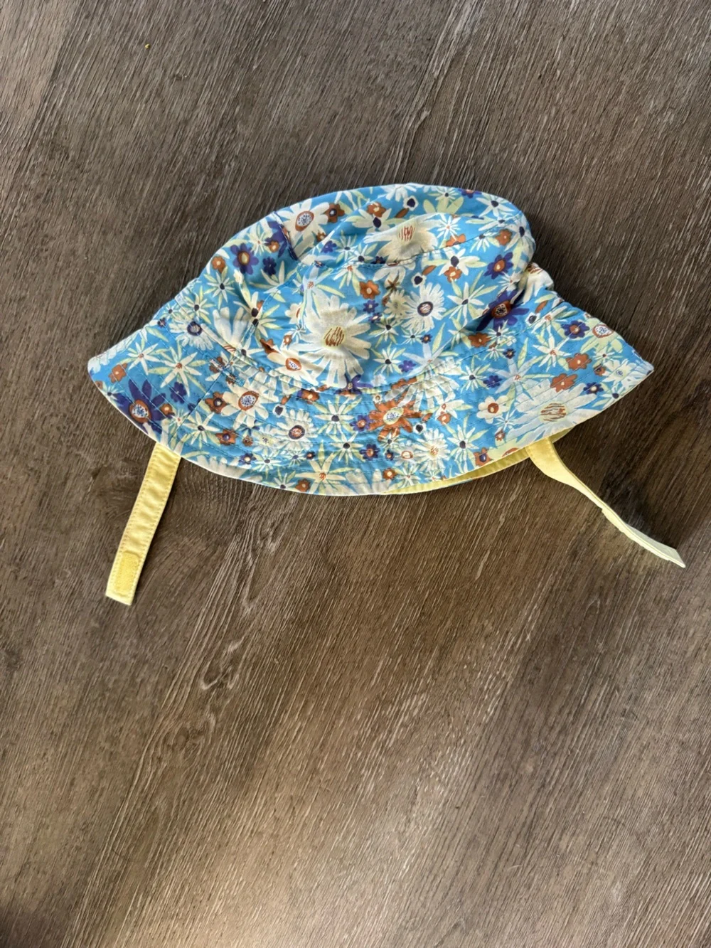 Patagonia reversible kids' bucket hat