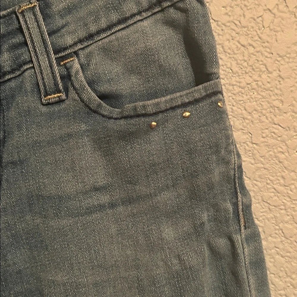 Levis chic levi