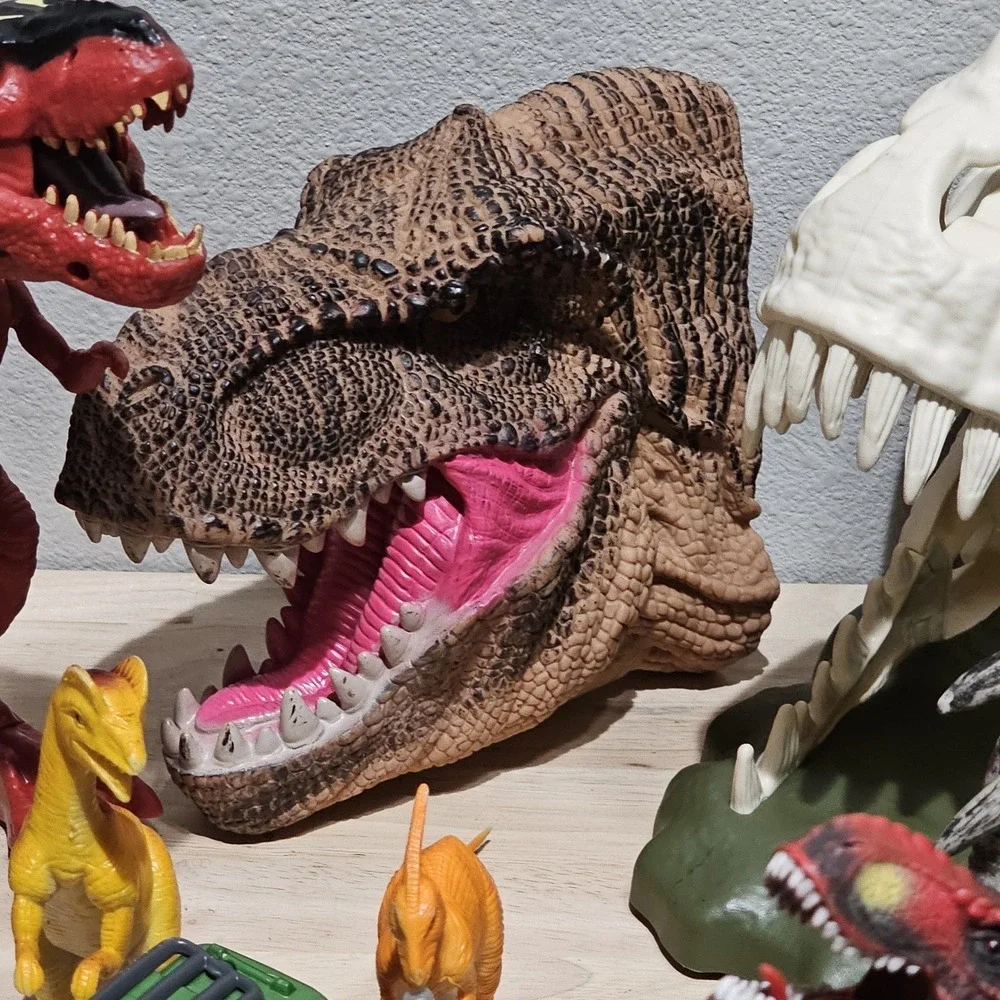 Jurassic World huge dinosaur