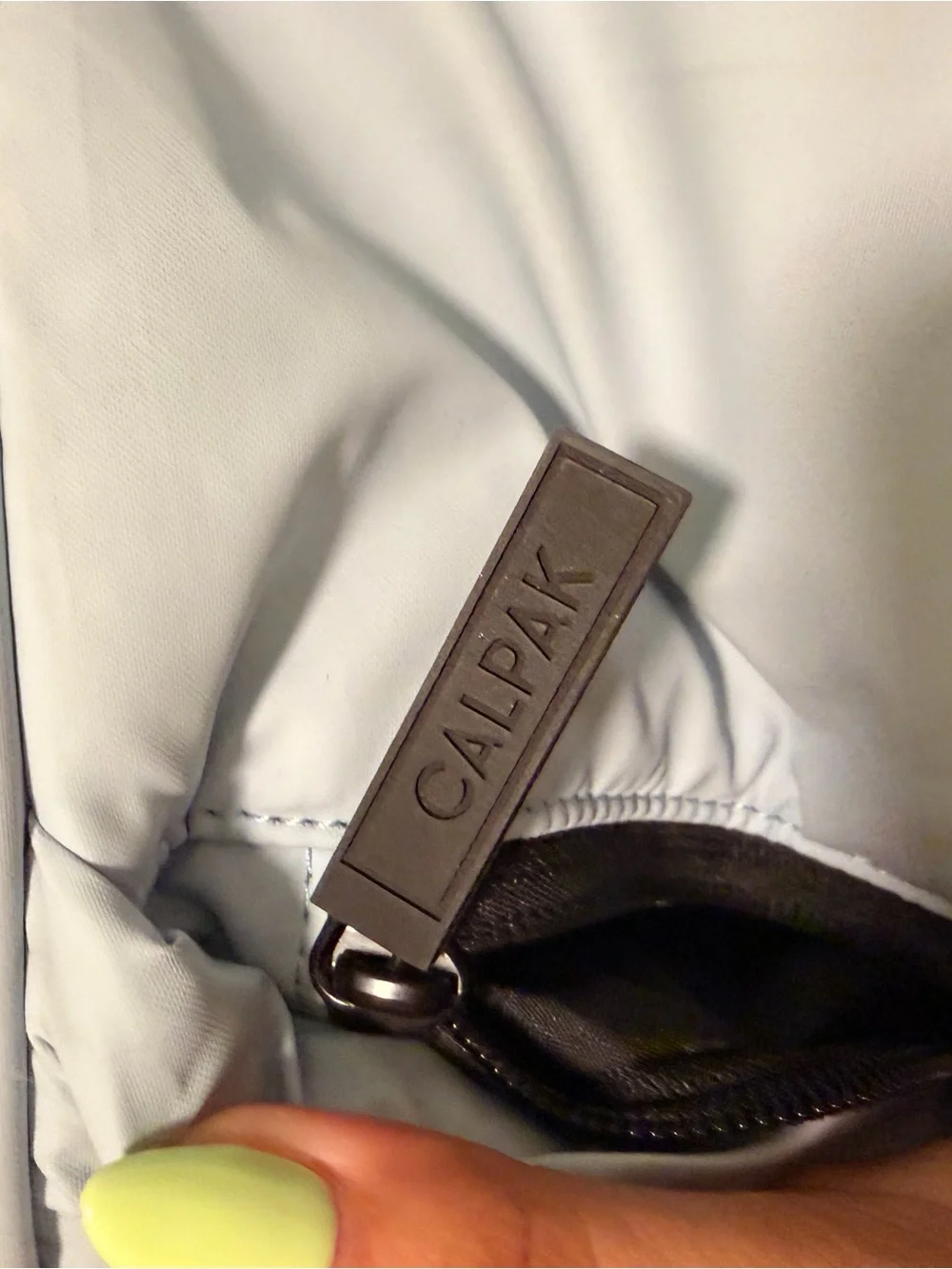 N/A luka duffel