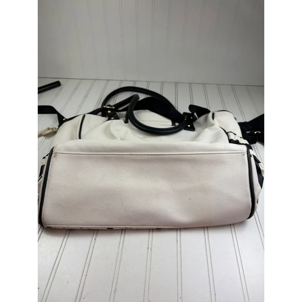 Betsey Johnson chic betsey
