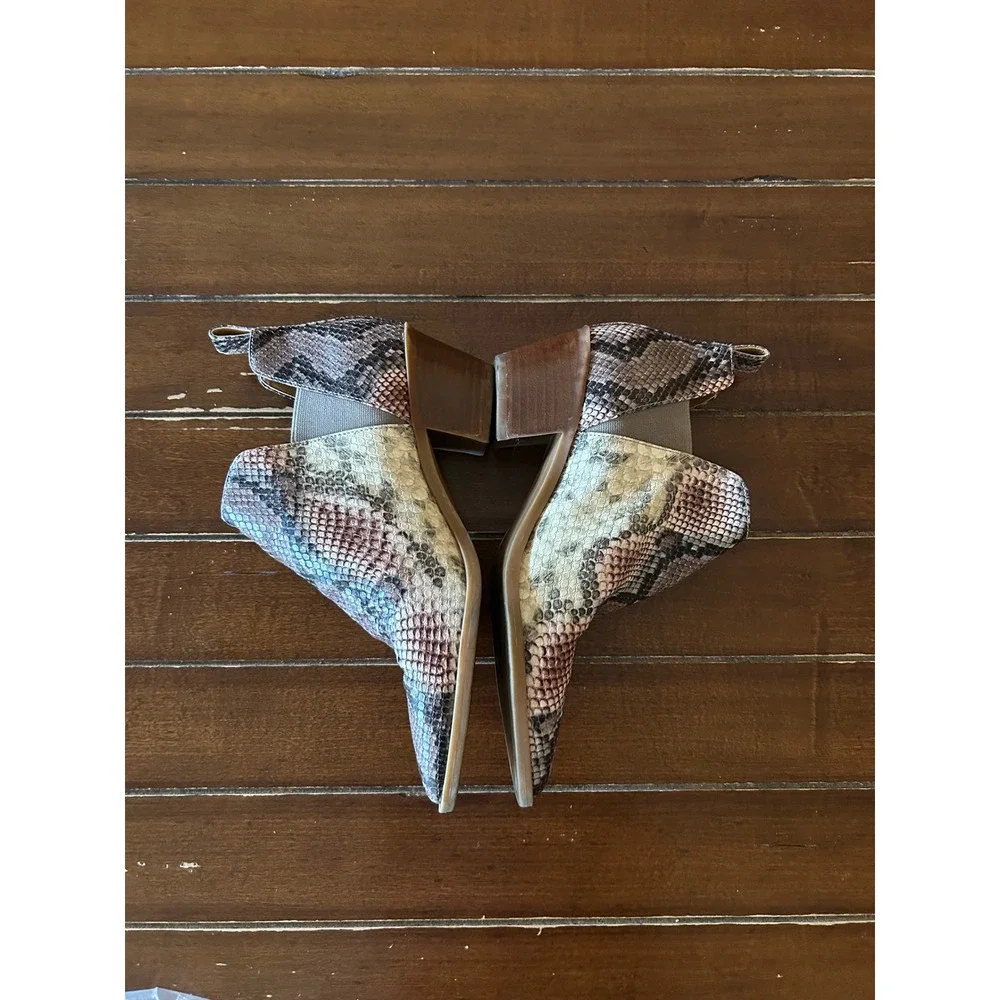 Dolce Vita Snakeskin Print Pointed‎ Toe Chelsea Ankle Boots Women's