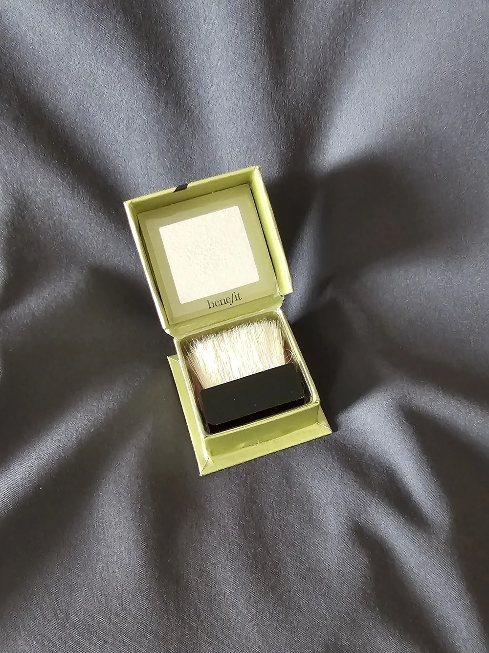 Benefit portable travel perfect