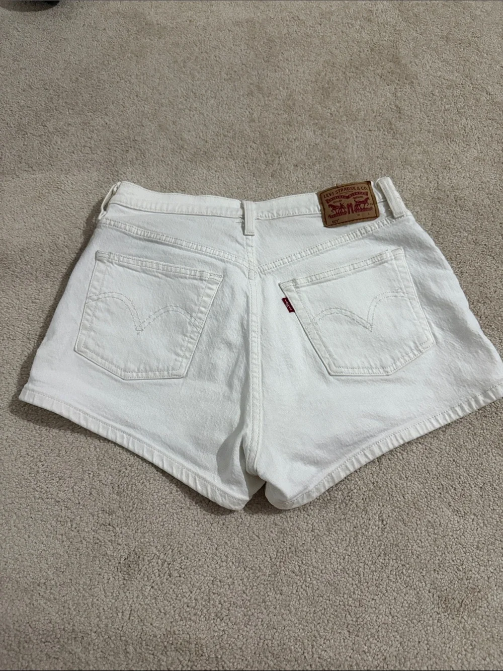 Levis white shorts