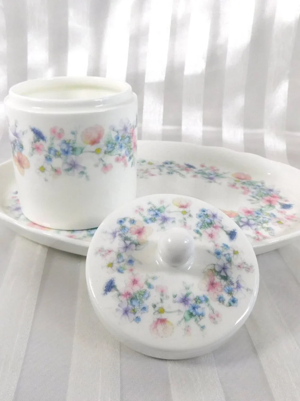 Wedgwood this white