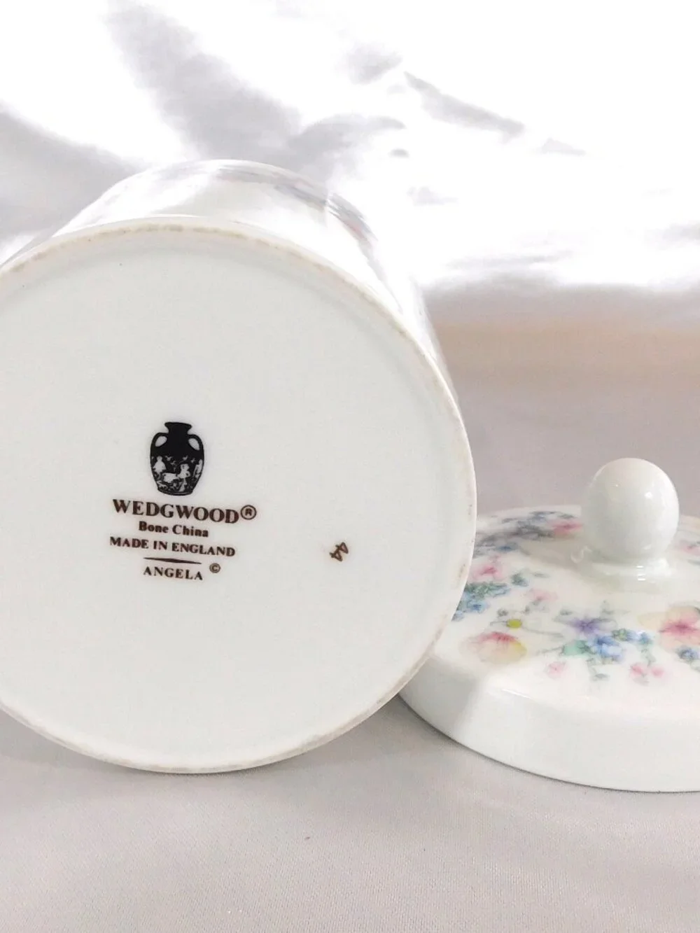 Wedgwood this white