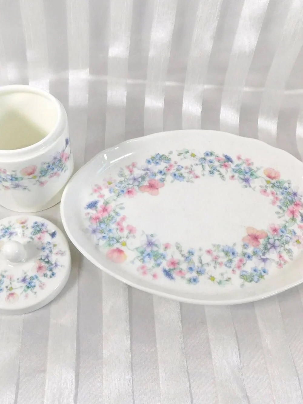 Wedgwood this white