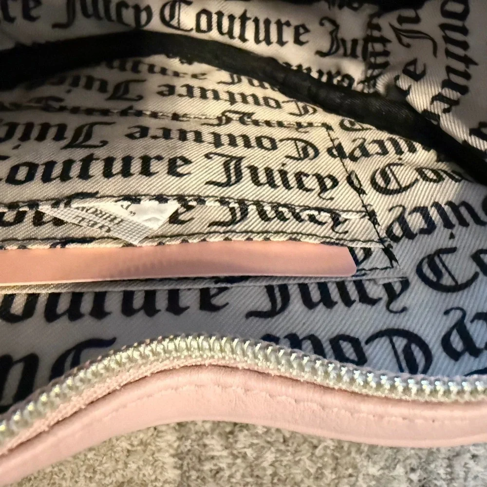 Juicy Couture crafted organization fabric