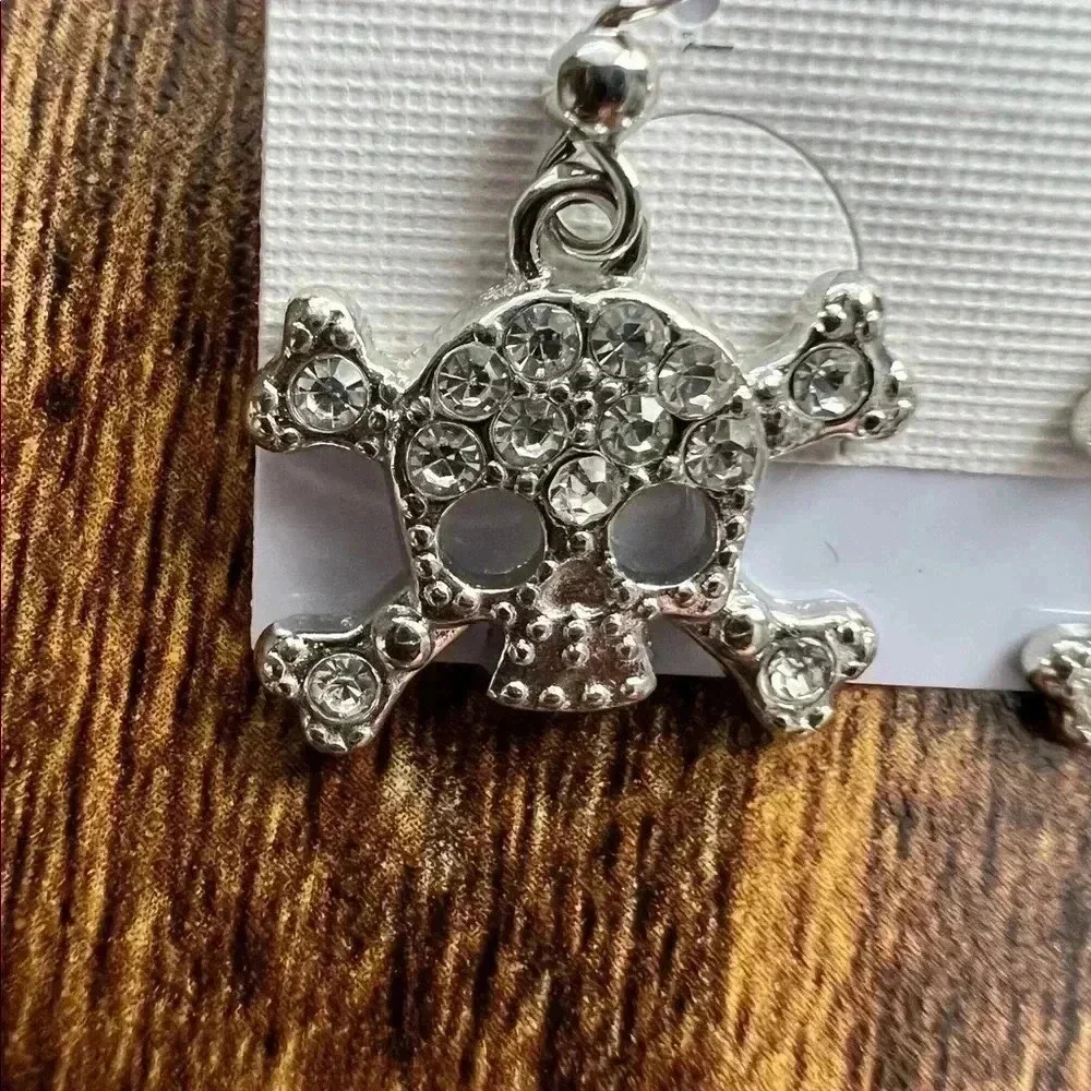 N/A set skull