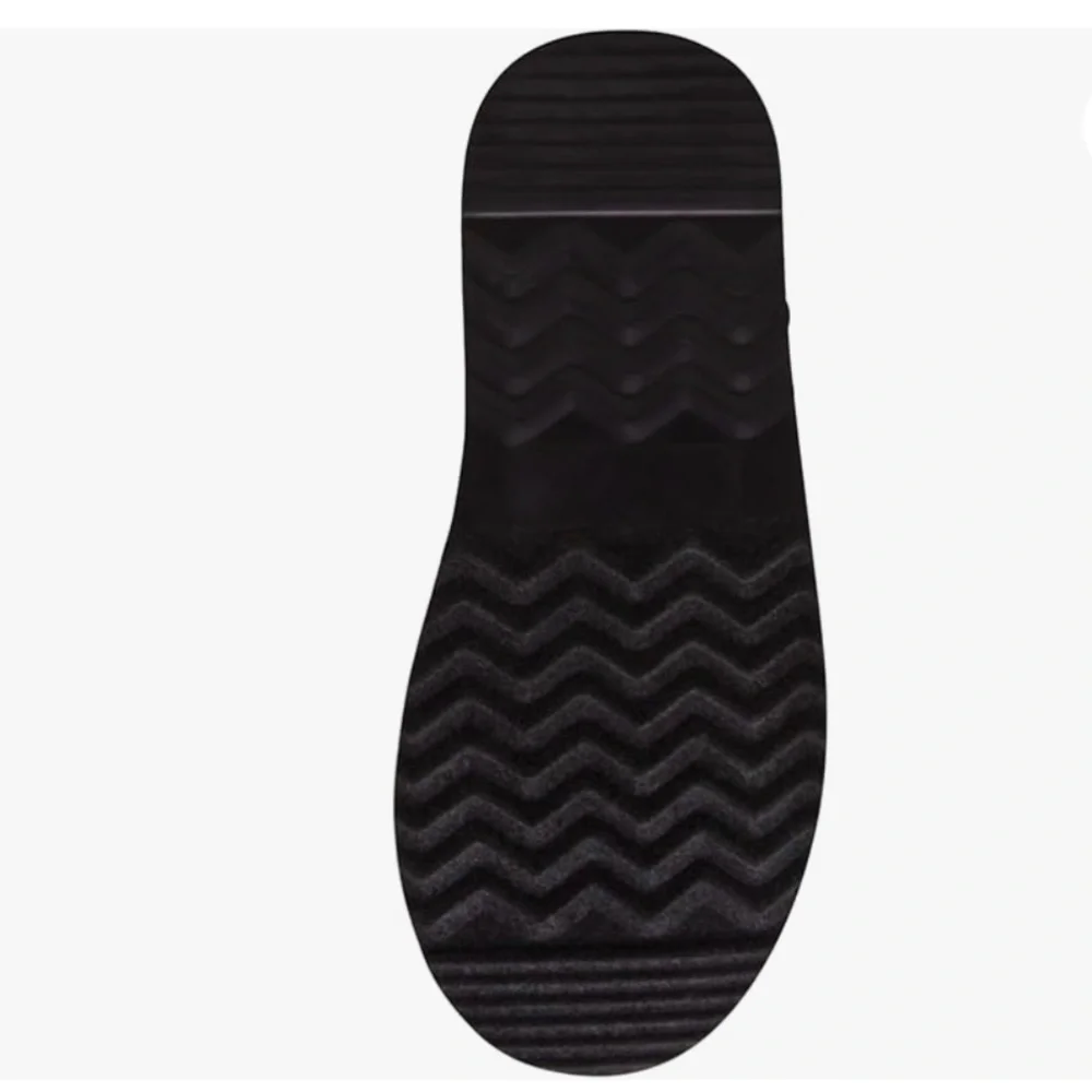 Steve Madden sock size faux