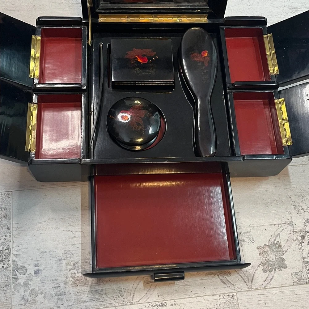 Vintage good used