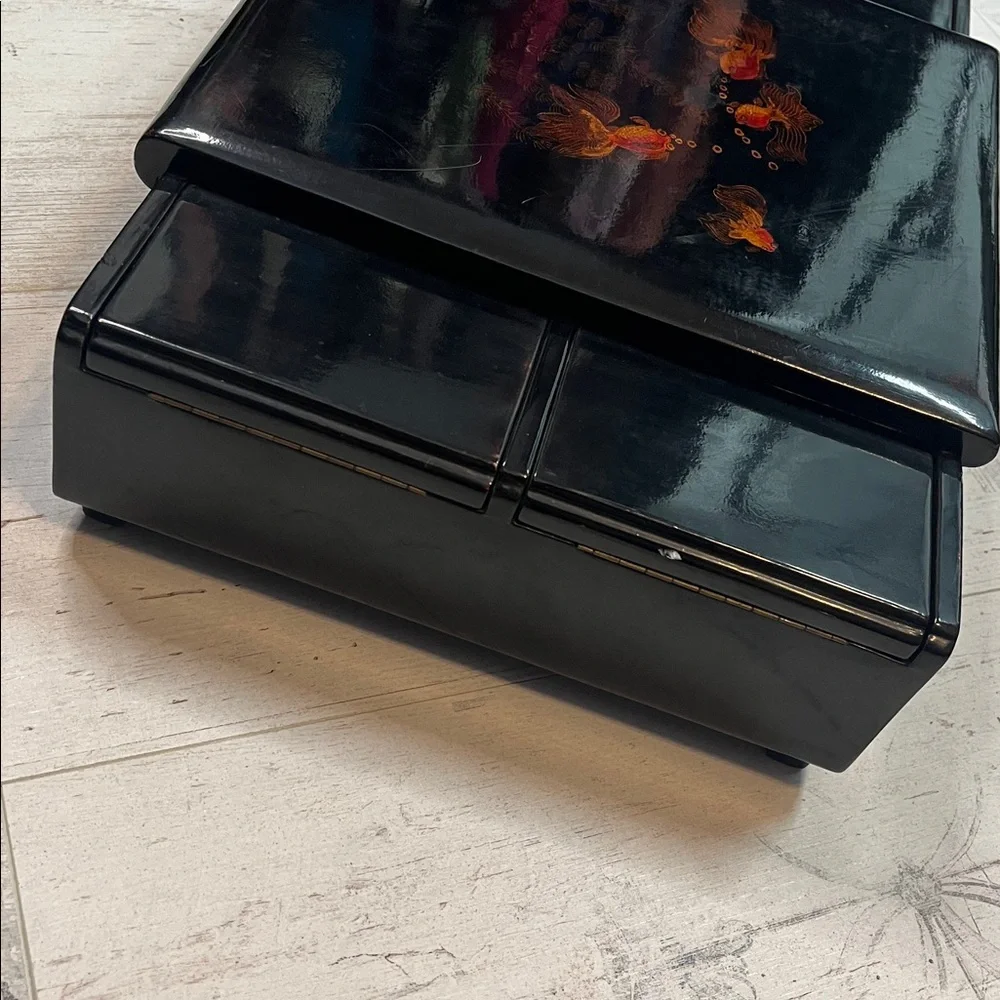 Vintage good used