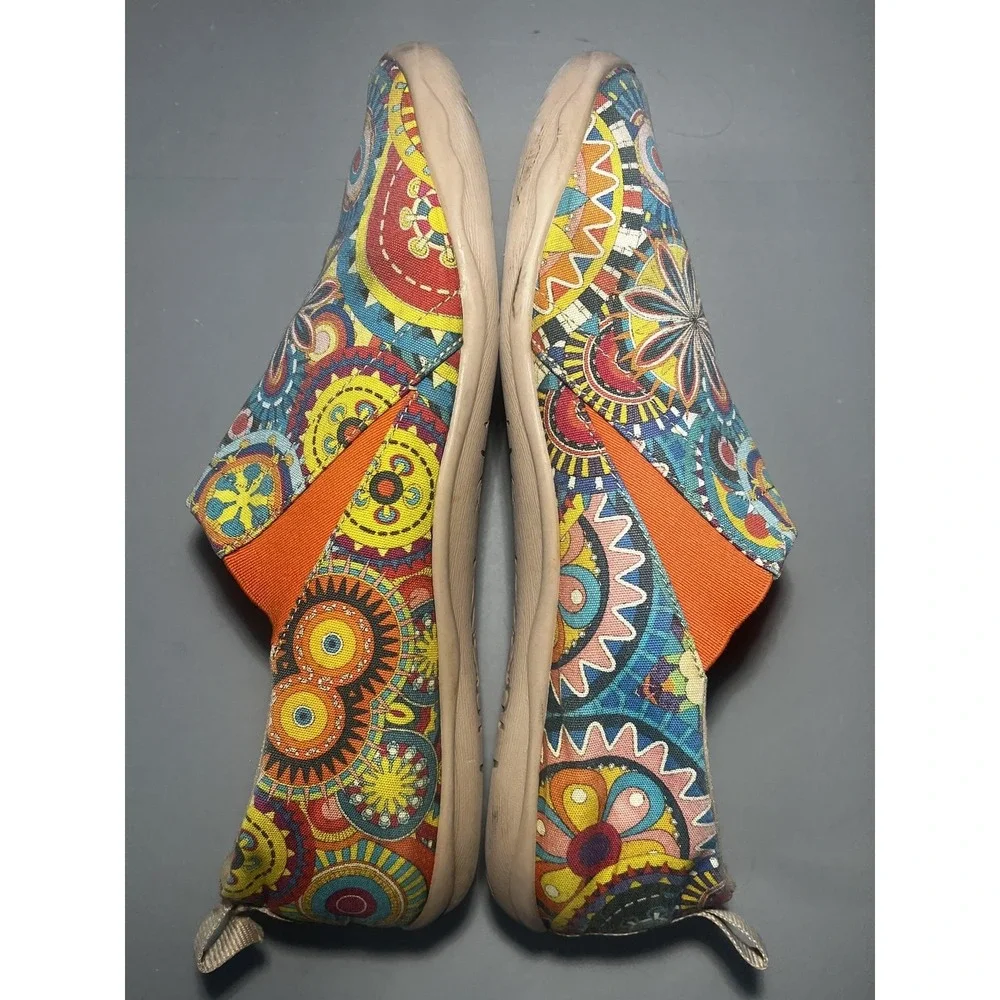 UIN Toledo Shoes Womens Size 10.5 EU 42.5 Art Print Slip On‎ Walking Comfort