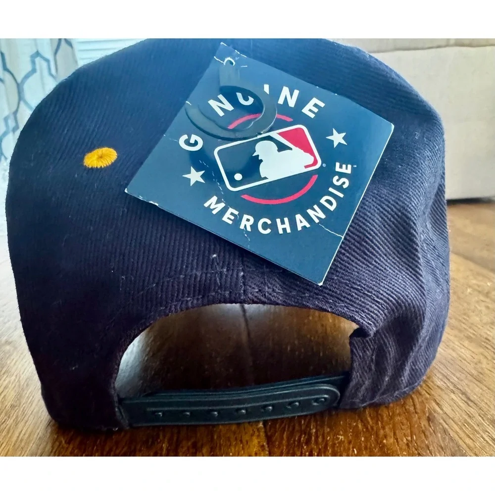 fan favorite baseball constructed fans