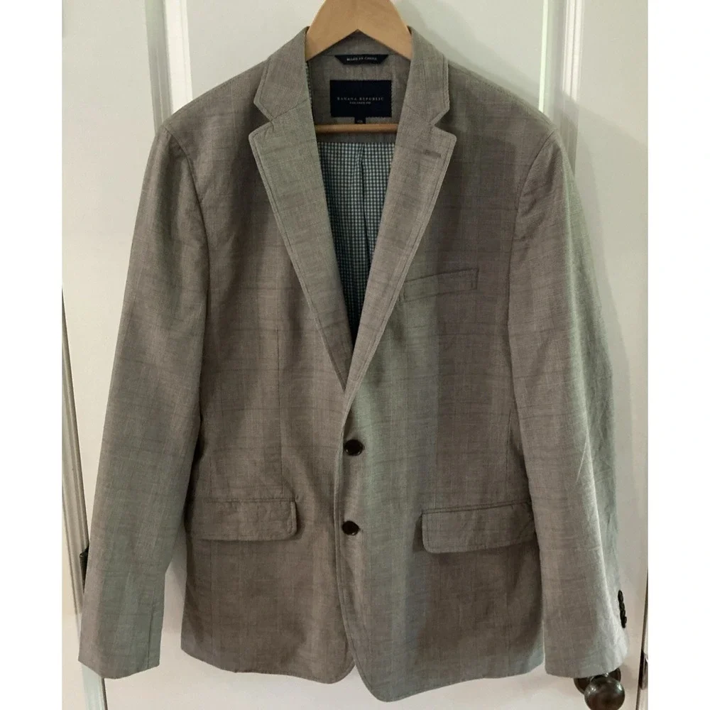 Banana Republic brand style