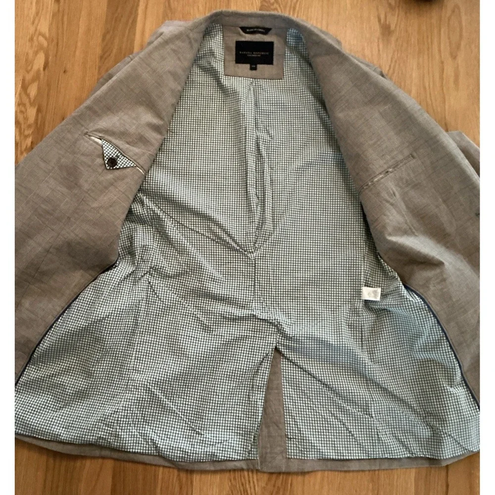 Banana Republic brand style