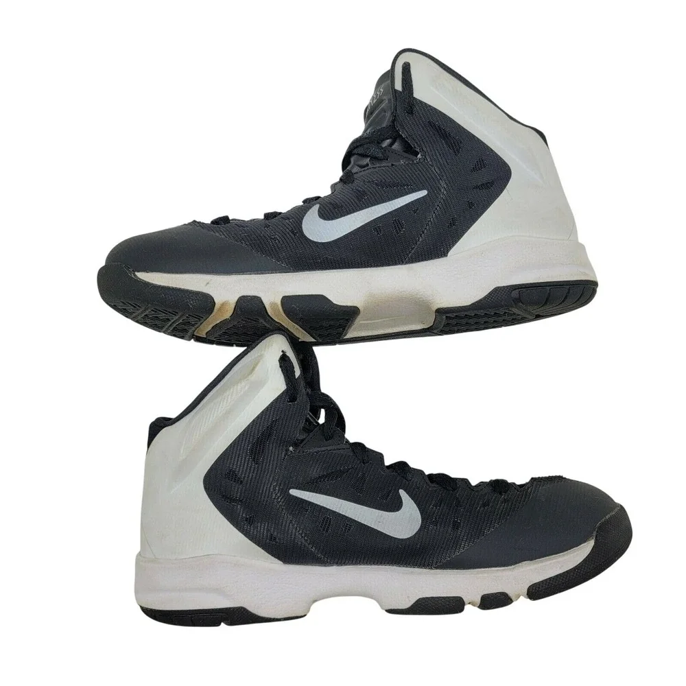 Nike hyperquickness basketball