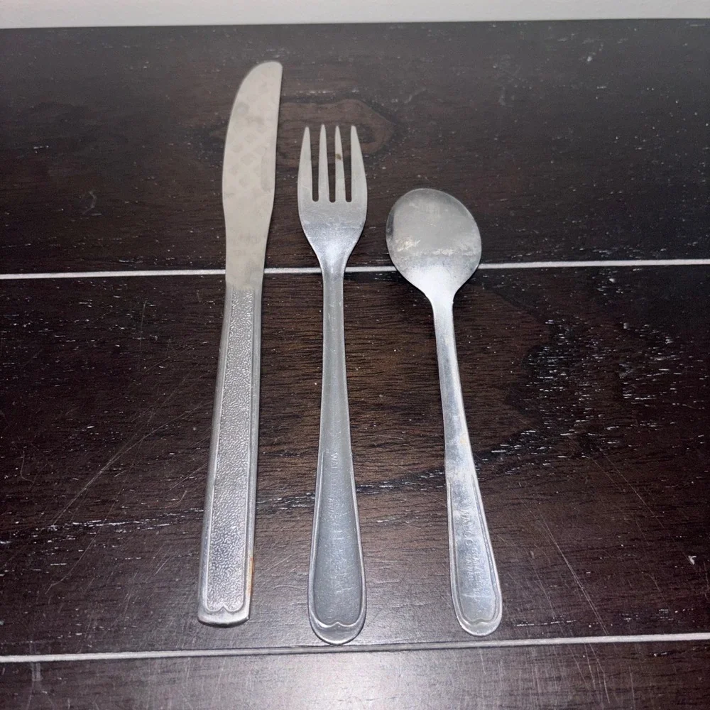 Walco | Stainless Steel | Flatware Silverware Set |‎ 3 Piece Place Setting