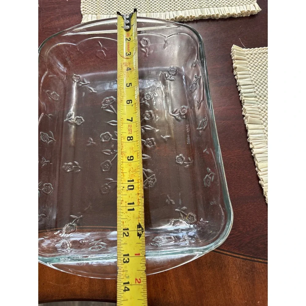 Unbranded vintage clear