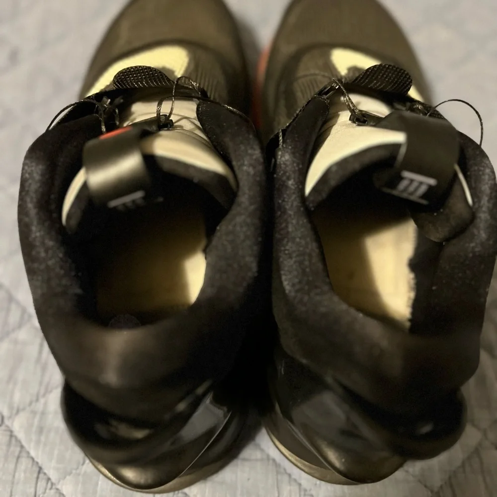 Nike sleek sneakers