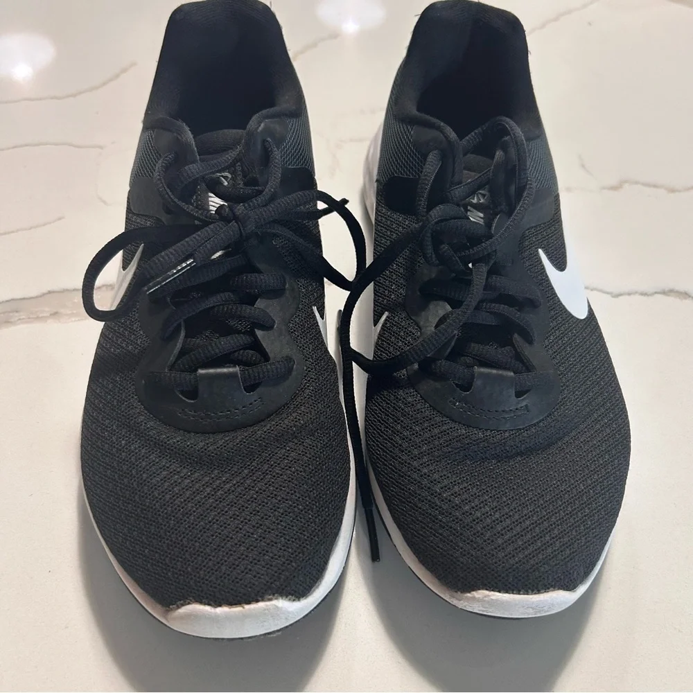 Nike revolution shoes