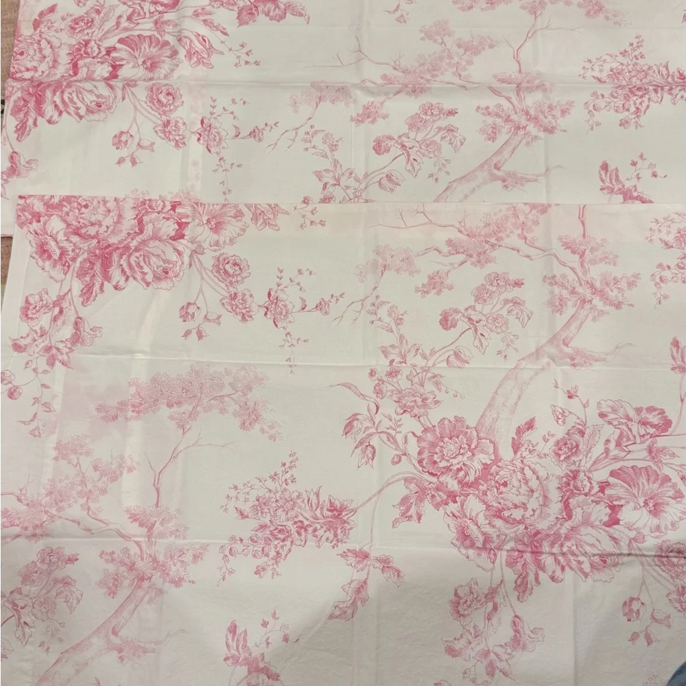 Pottery Barn Kids isabelle toile