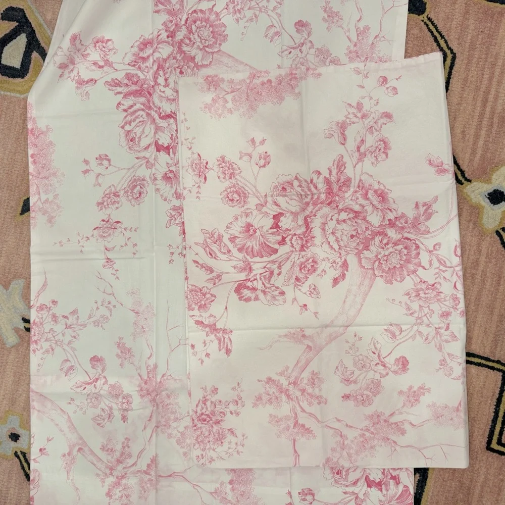 Pottery Barn Kids isabelle toile