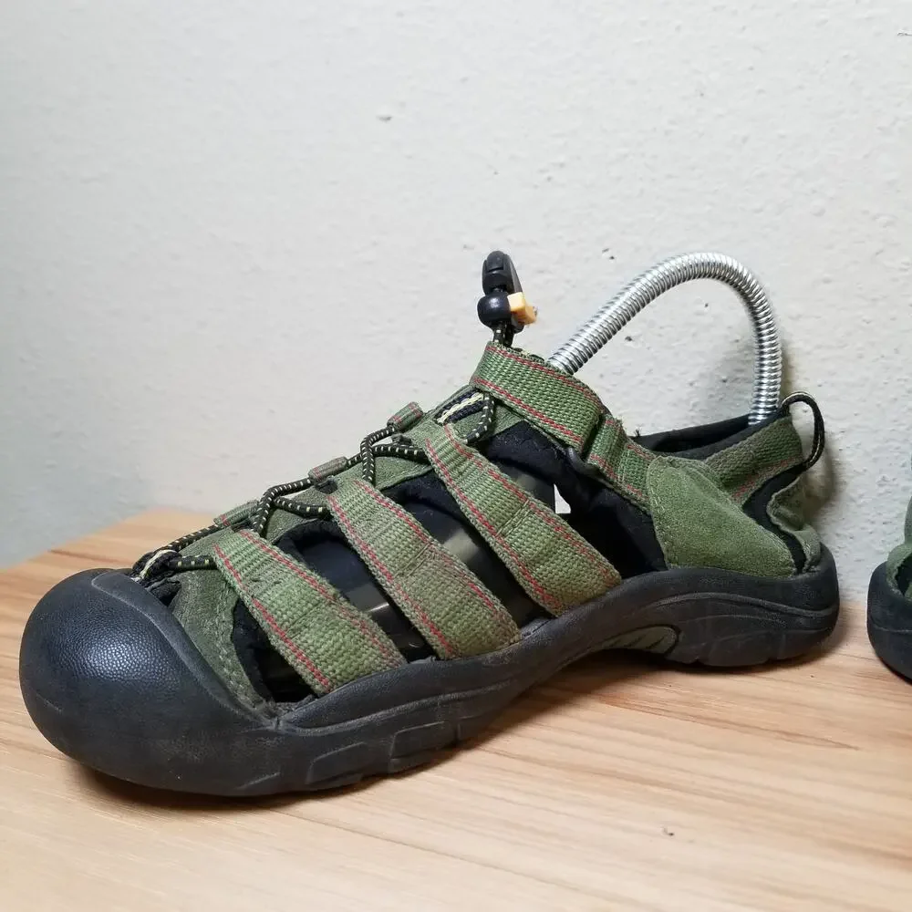 Keen kids size