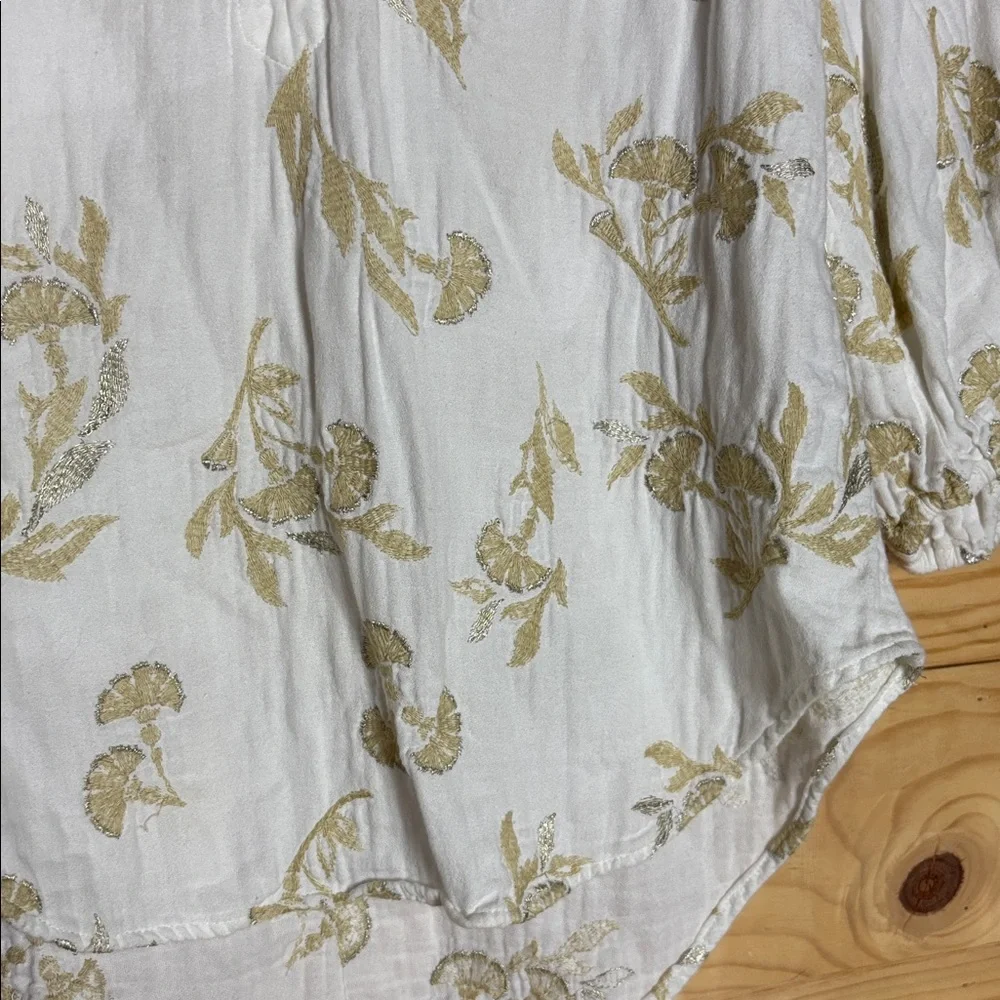 Anthropologie light cream