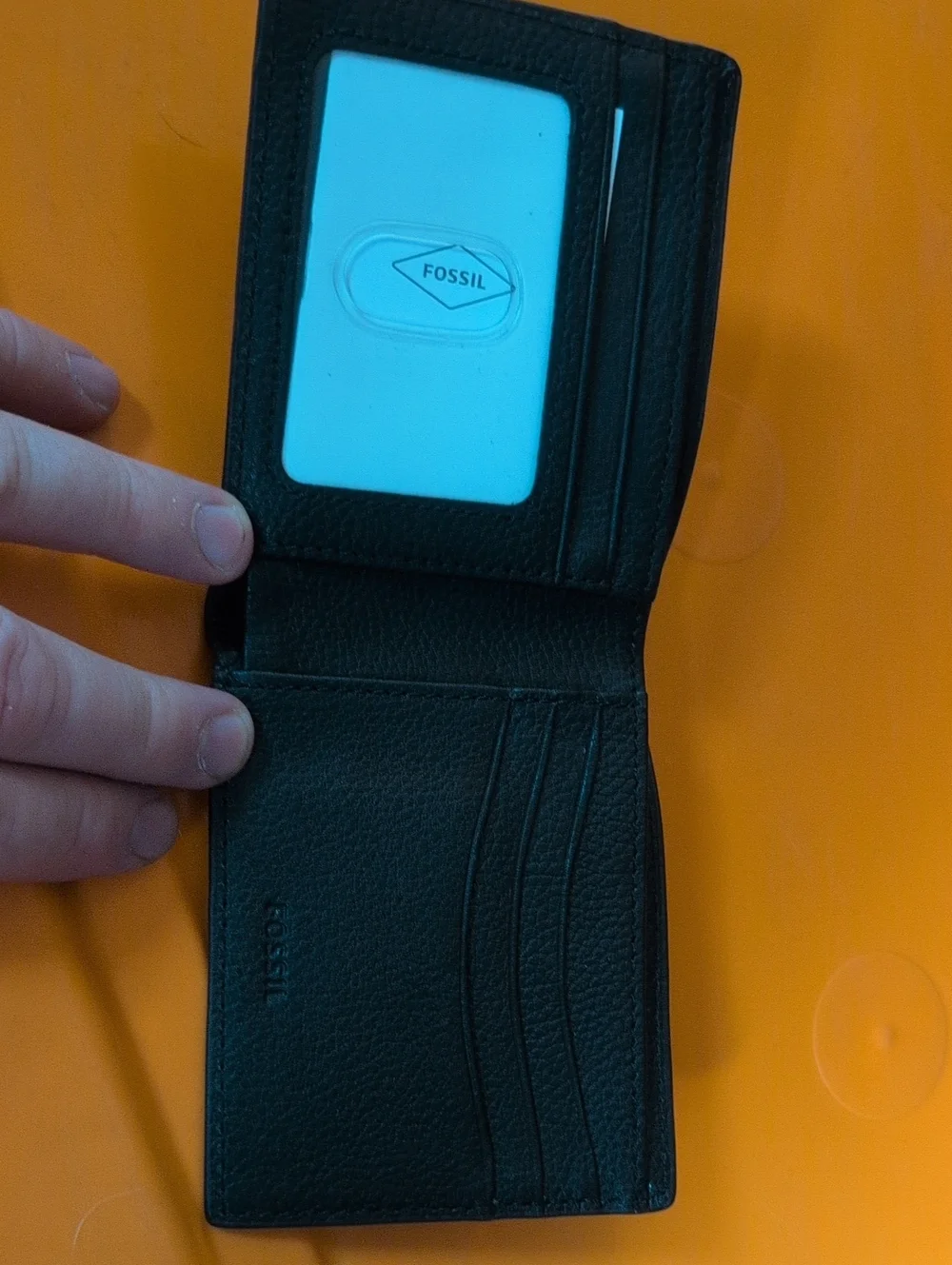 Fossil compact wallet