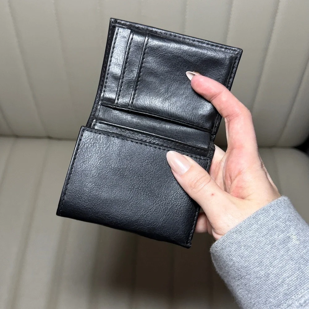 N/A sleek black