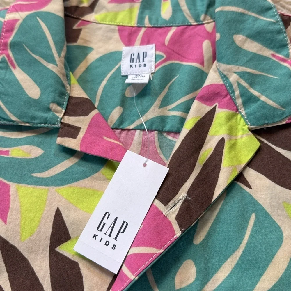 GAP nwt poplin