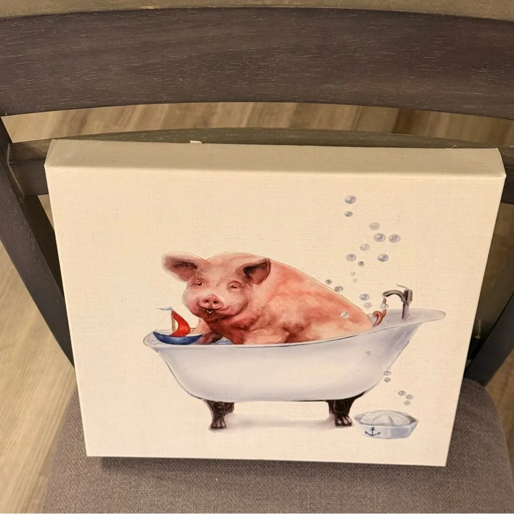 Leo & Oliver 🐷 charming