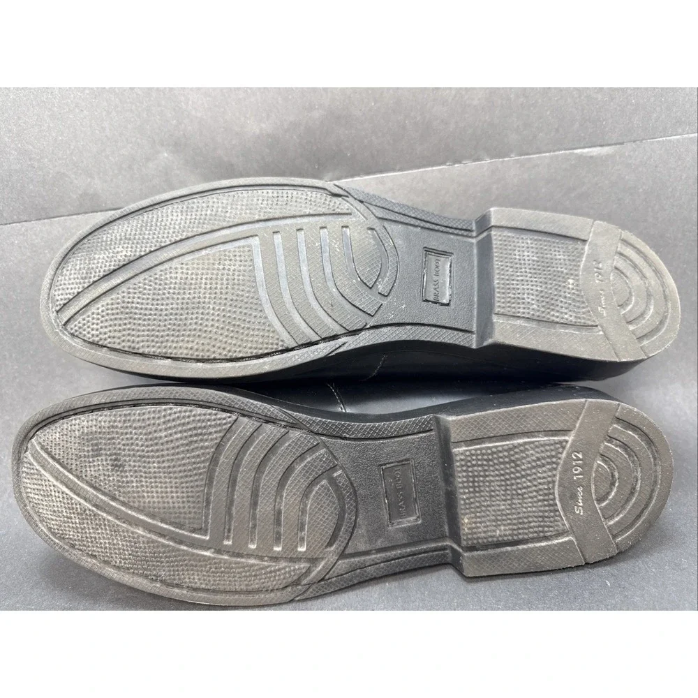 Brassboot black leather