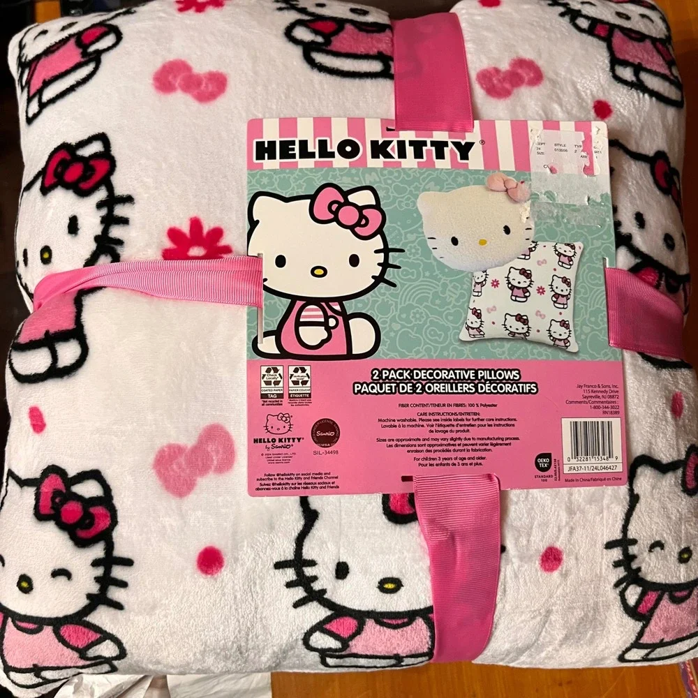 Hello Kitty 2 Piece Fleece Decorative Pillows‎ Set White Pink