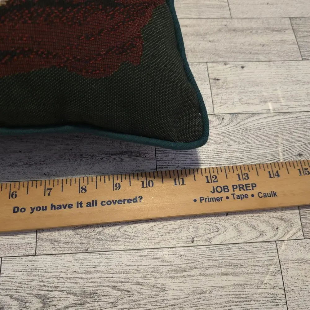 Manual Woodworkers & Weavers‎ 1995 Collector Christmas Edition Pillow 12