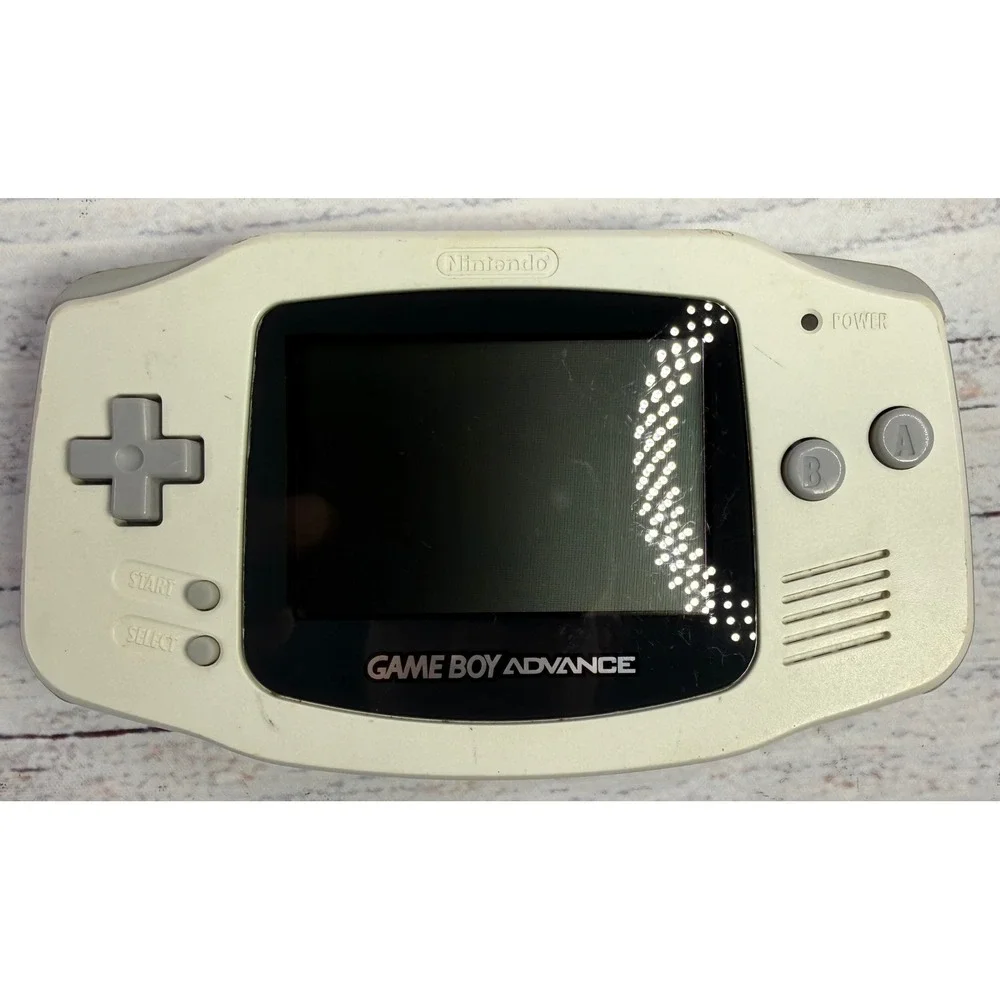 Nintendo slight yellowing