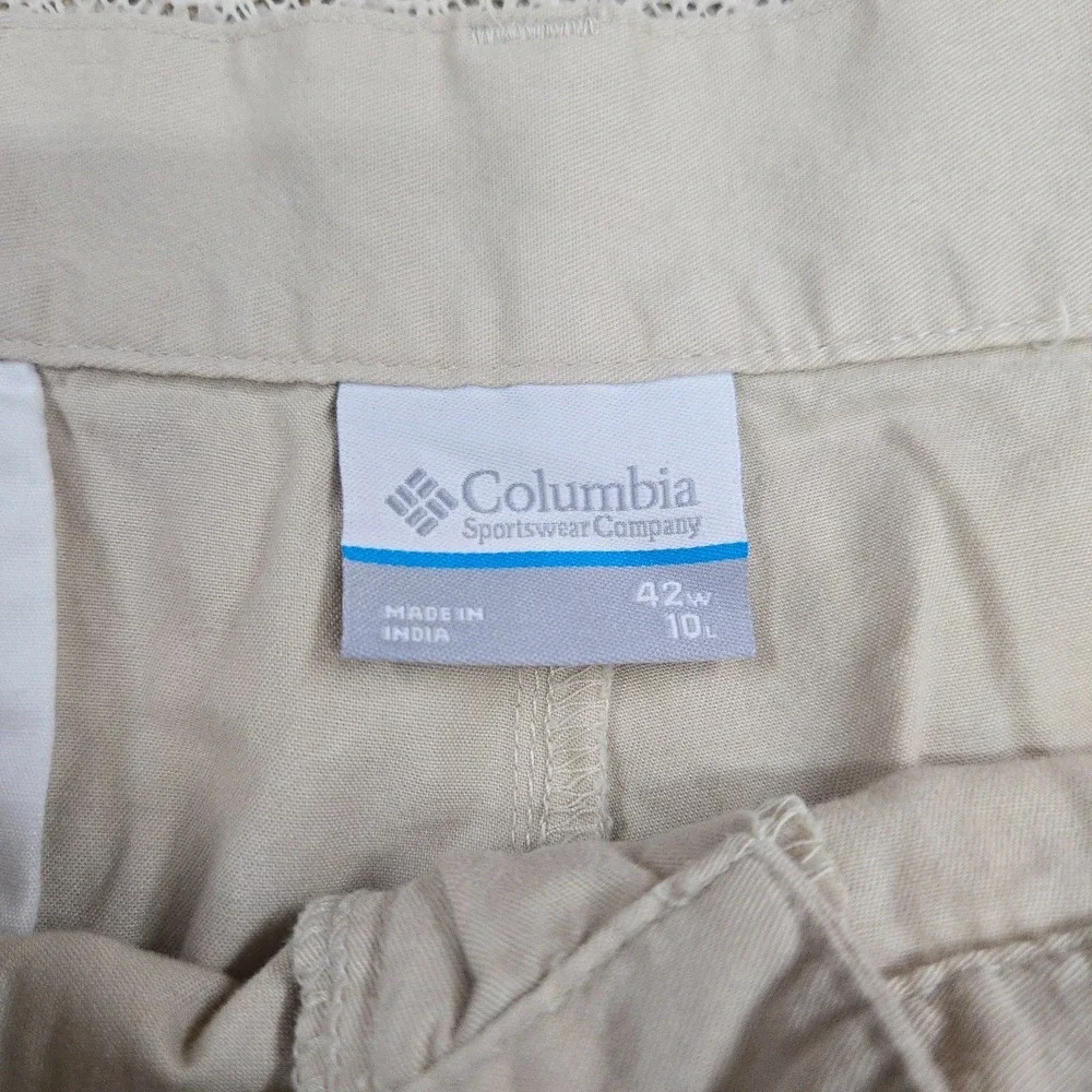 Columbia size 42