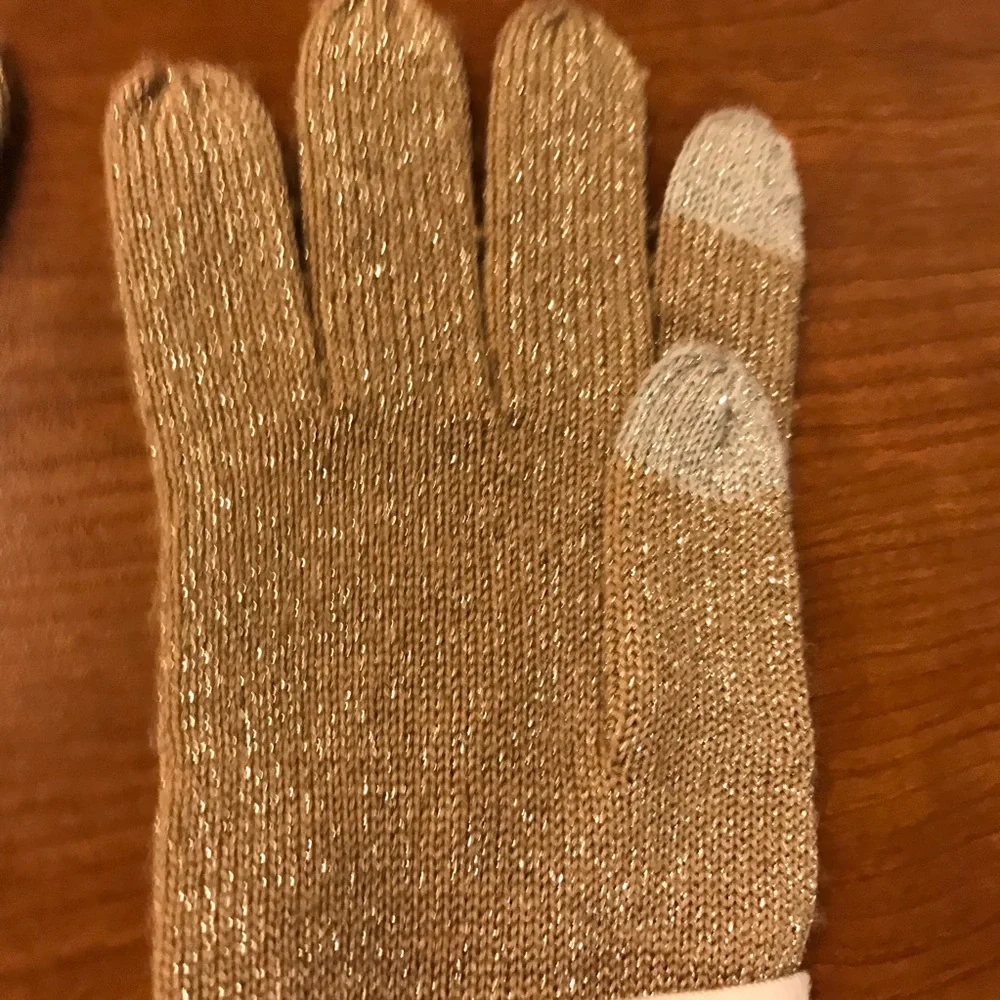 COACH Logo‎ C Tan Beige Shimmer Wool Touch Gloves