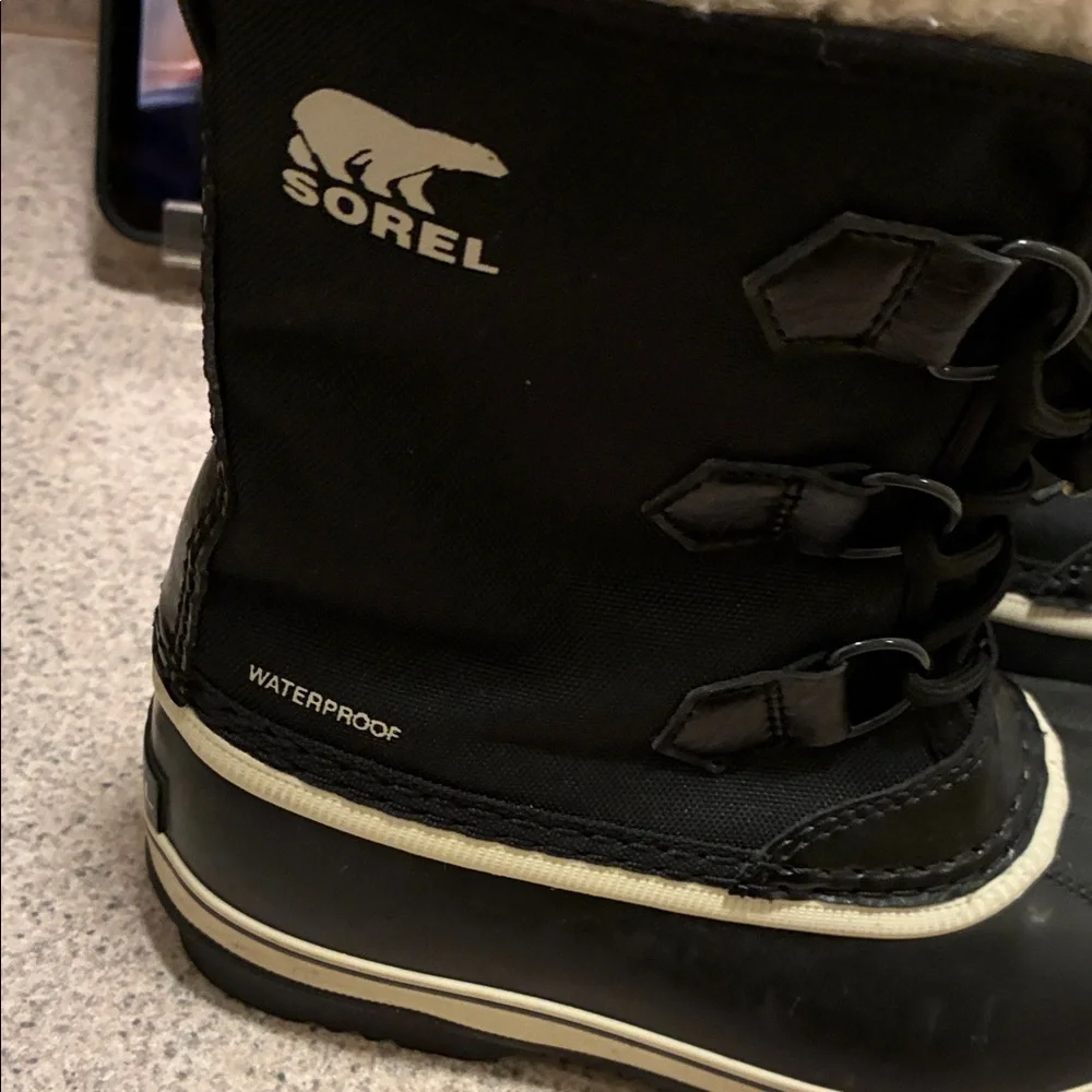 Sorel warm durable