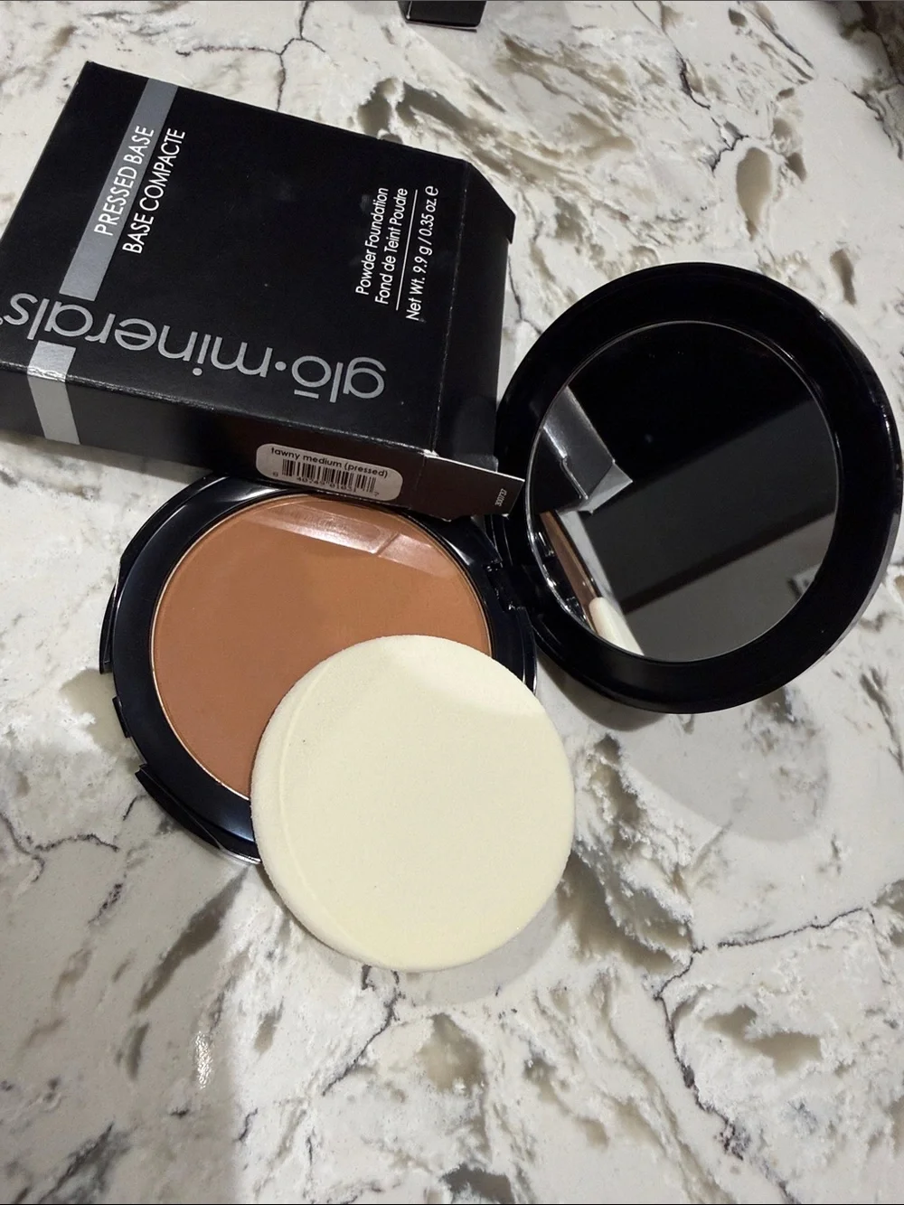 Glo-minerals Pressed Base Compact Foundation - Tawny Medium